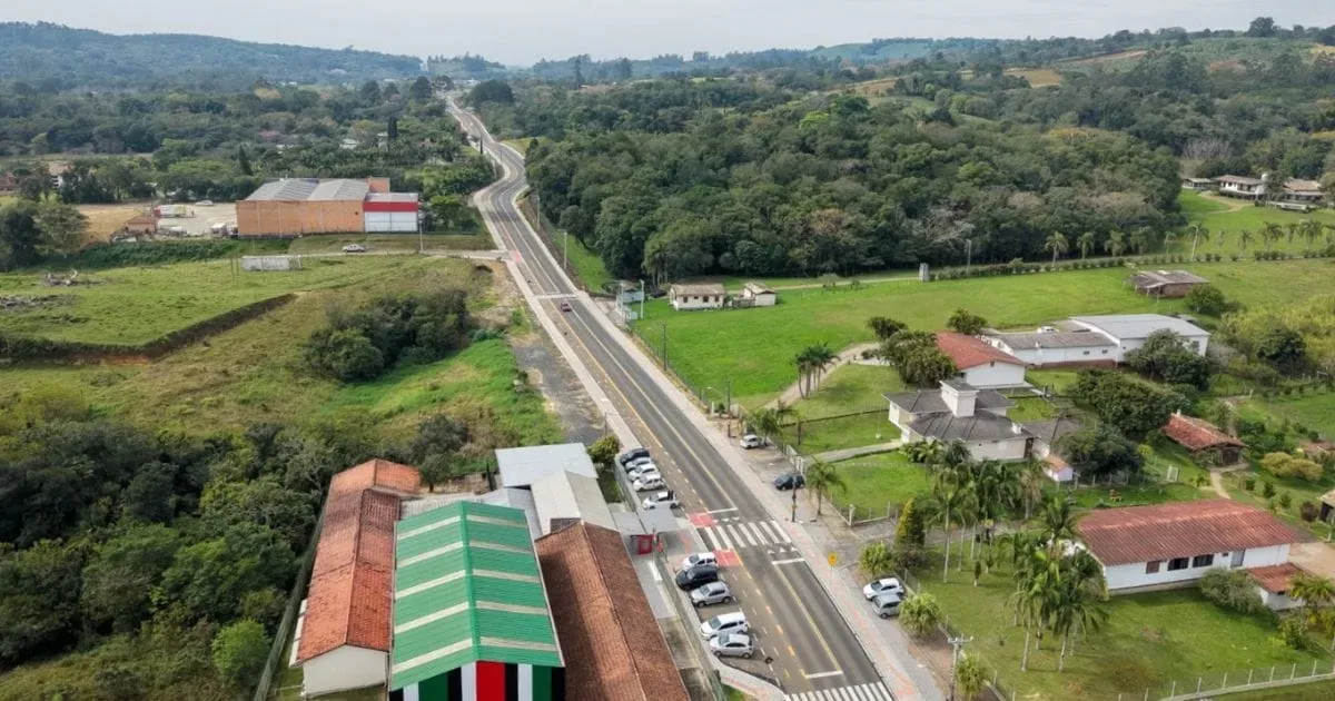 Rua Pedro Dal Toé terá estrutura para pedestres e ciclistas em Criciúma
