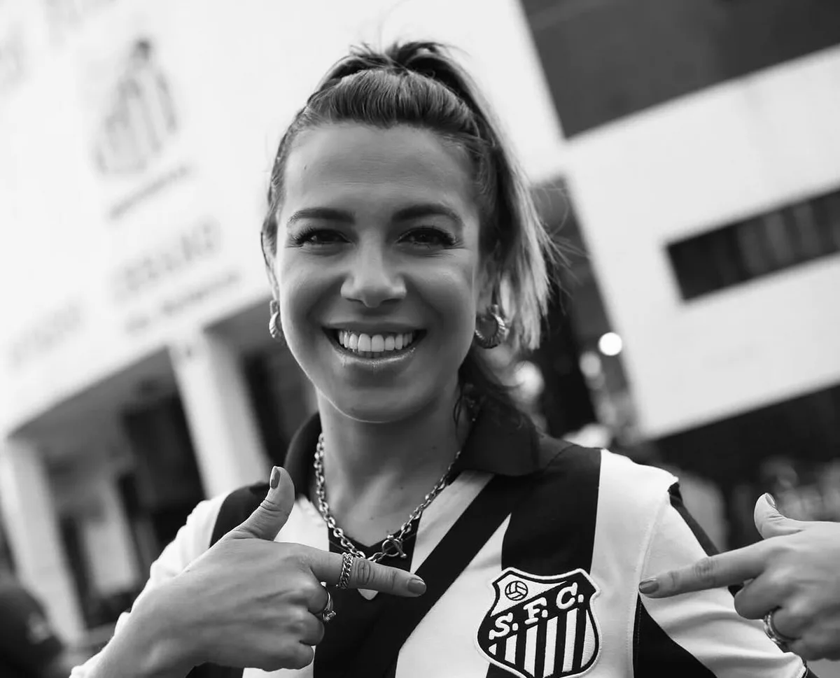 Naty Potira, torcedora do Santos, morre aos 39 anos em São Paulo