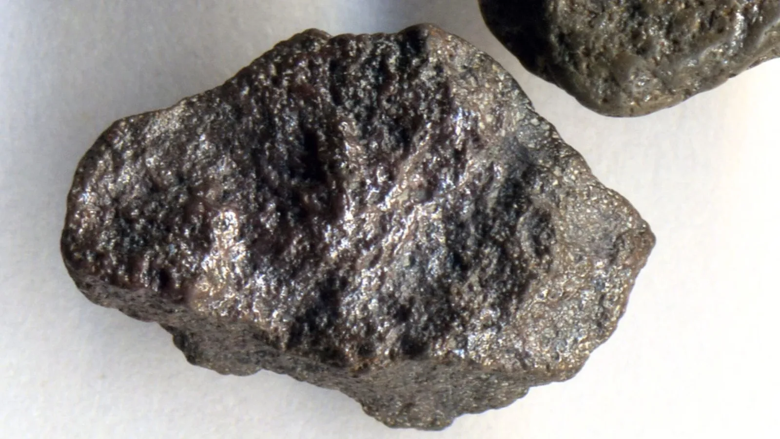 Estudo relaciona formação do carbonado a rápida descida de carbono na Terra