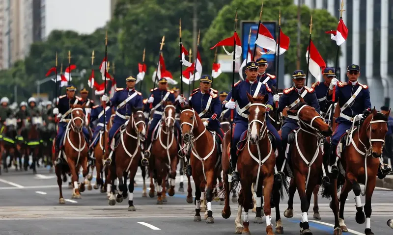 Rio recebe desfile de 7 de Setembro com participação militar e civil