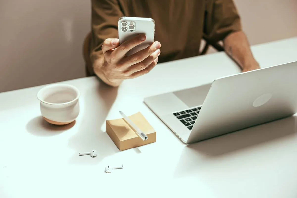 Gemini permite ouvir respostas em voz alta no iPhone, iPad, Mac e web
