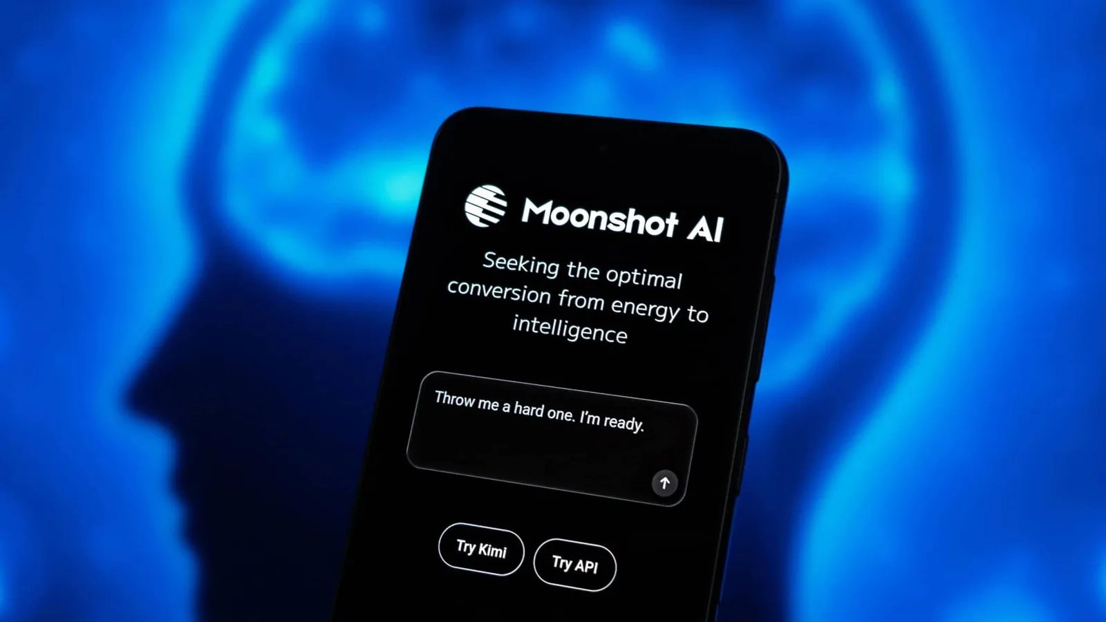 OpenAI diz ter barrado campanha ligada à Moonshot para extrair raciocínio de IAs