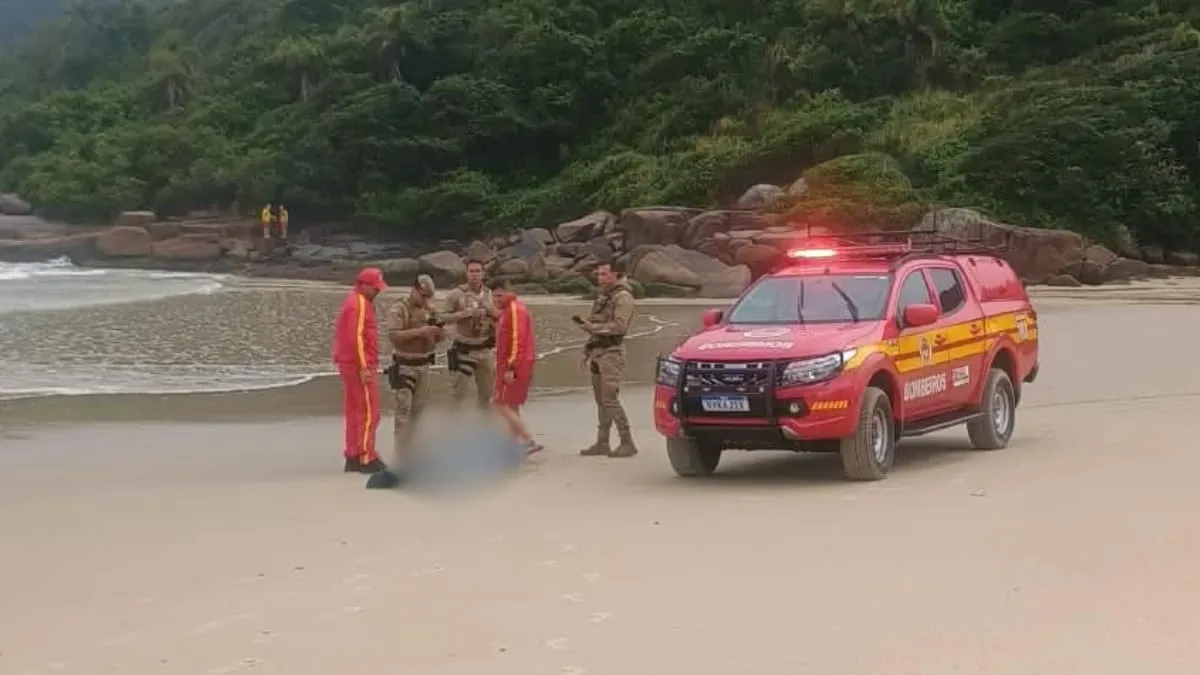Corpo de mulher é localizado na areia da Praia Brava, em Florianópolis