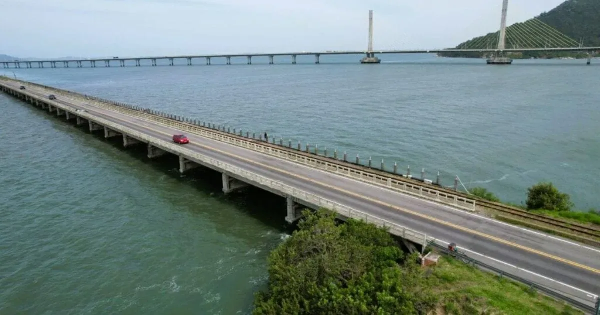 Ponte Anita Garibaldi será interditada à noite para manutenção na BR-101