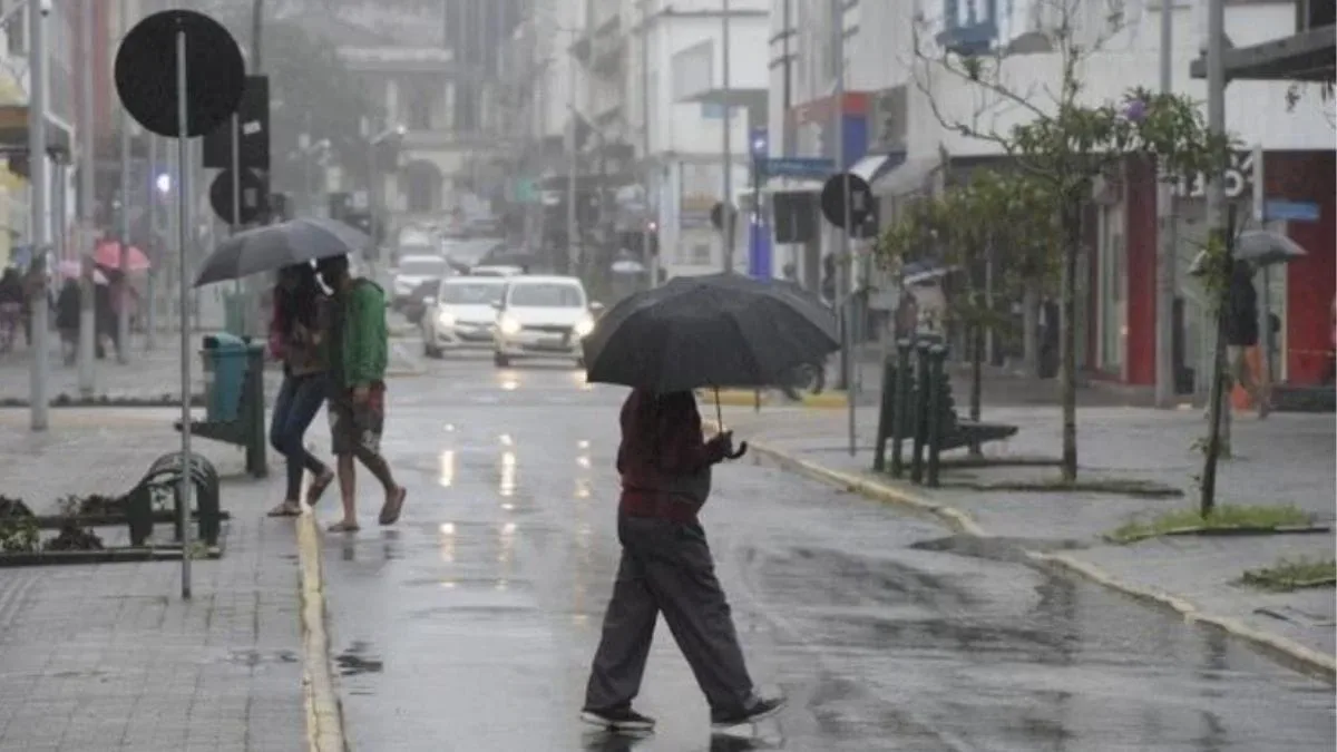 Joinville tem previsão de temporais, vento forte e granizo até sexta-feira
