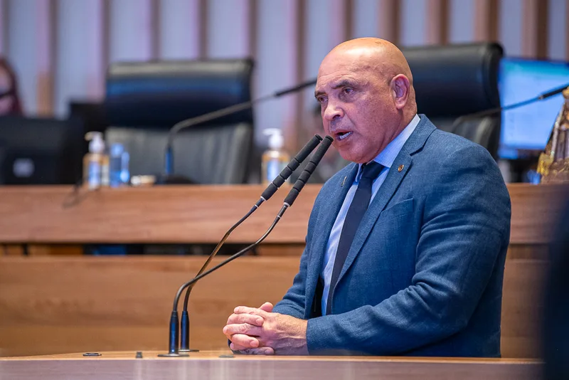 Chuvas deixam cinco mortos no Paraná; Sul pode ter geada nesta quarta