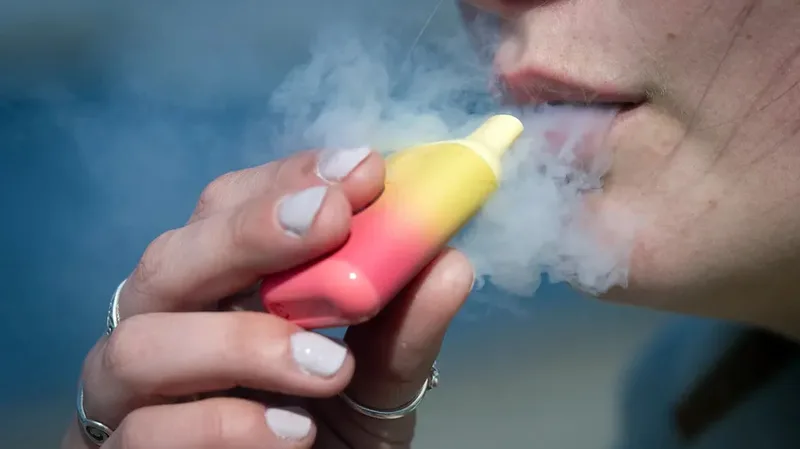 Contrabando de vapes tem margem de lucro de 259%, aponta Idesf