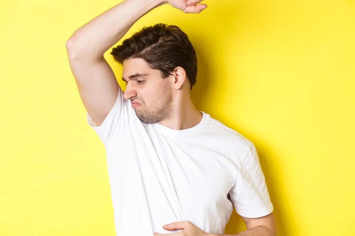 Pheromone-maxxing viraliza, mas ciência não confirma feromônios humanos