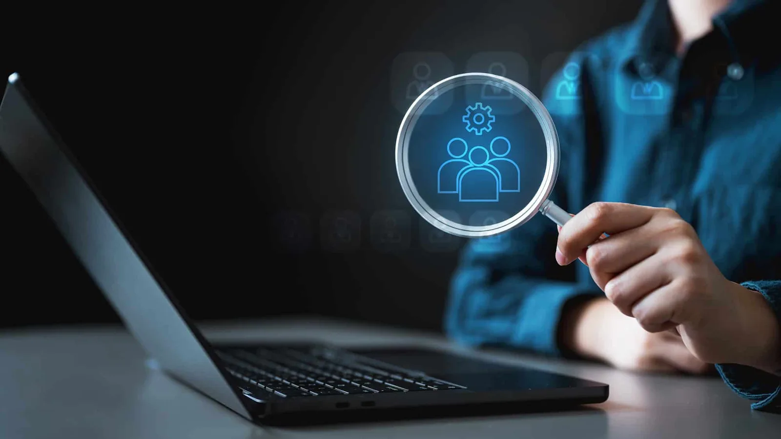 Pesquisas identificam impactos da IA no emprego e no uso dentro das empresas