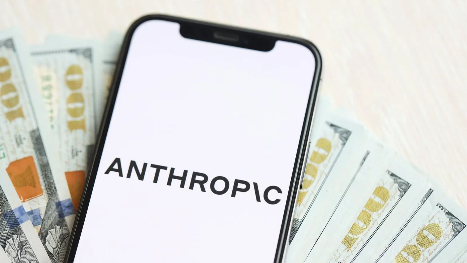 Anthropic acelera receita e prepara abertura de capital com apoio da Nvidia