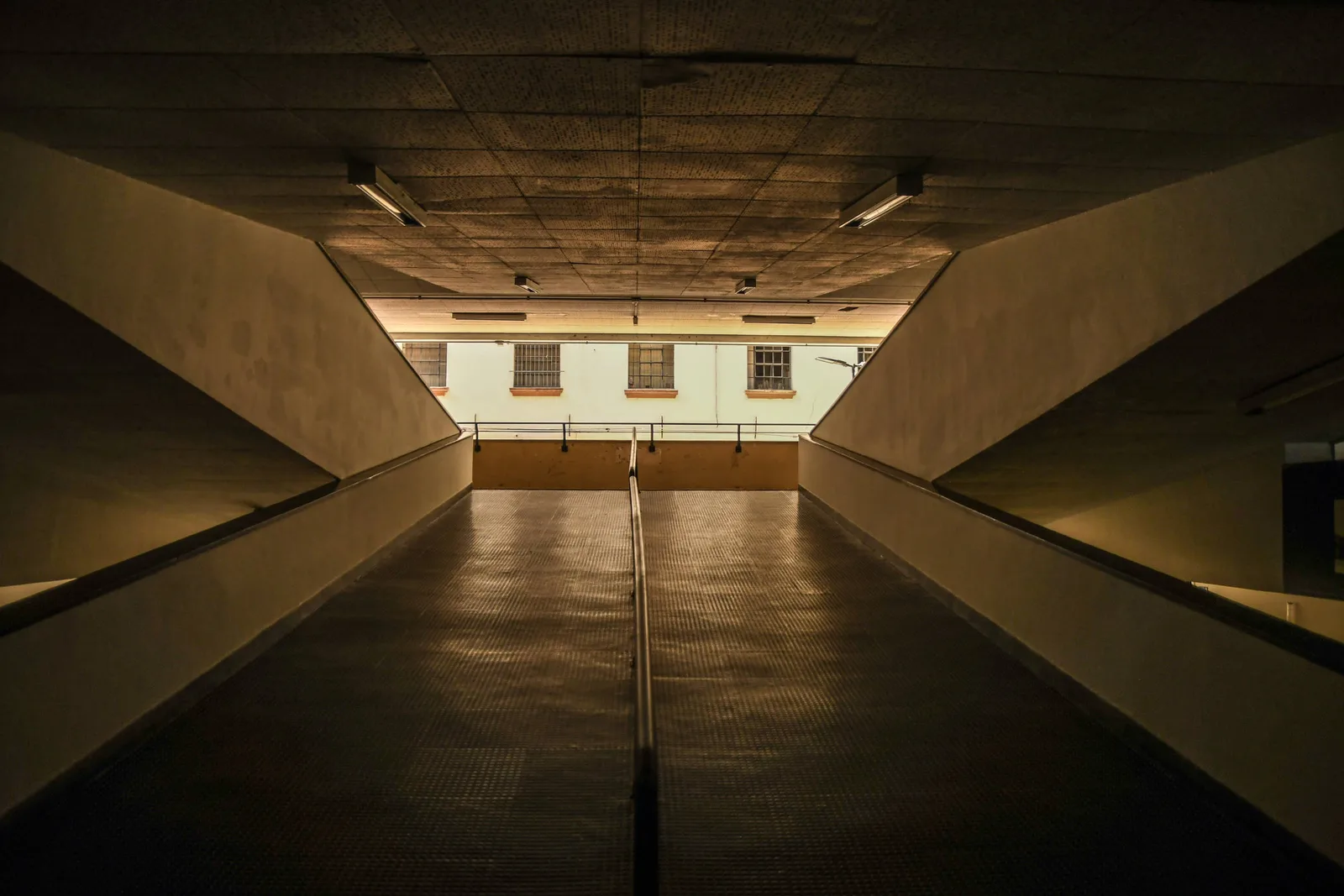 Vestibular da PUC-SP tem prova em outubro e oferece bolsas por desempenho