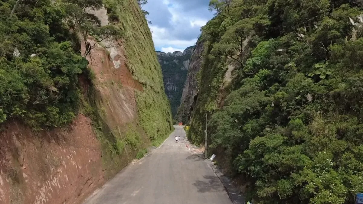 Serra do Corvo Branco terá estacionamento e espaço para fotos em SC