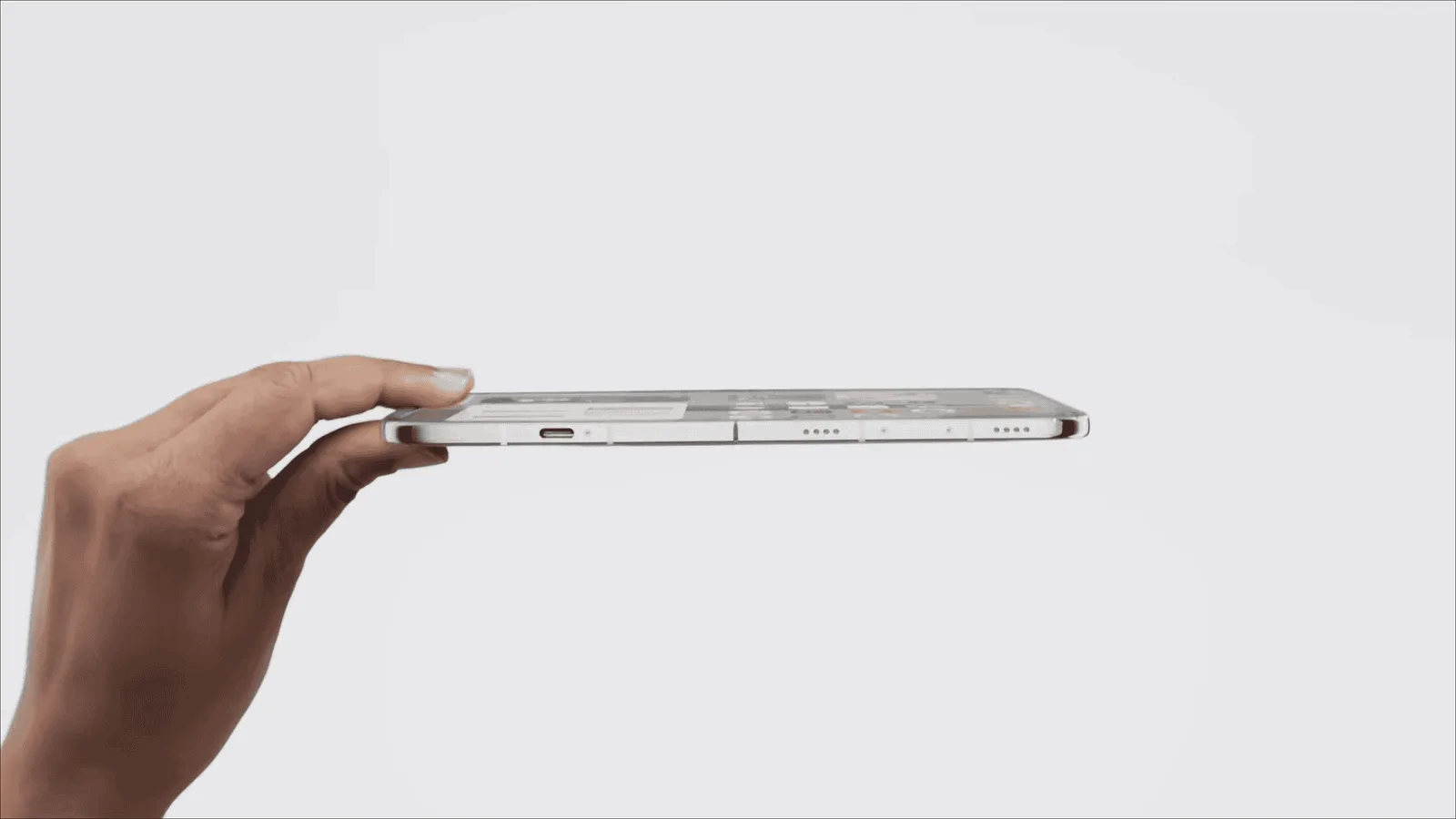Apple entra nos dobráveis com iPhone Duo de até R$ 30.999