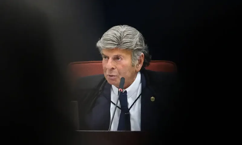 Senado terá de explicar negativa sobre registros de entrada e saída