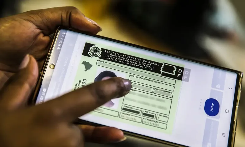 Contran estende prazo de CNH e ACC vencidas até 9 de dezembro de 2026