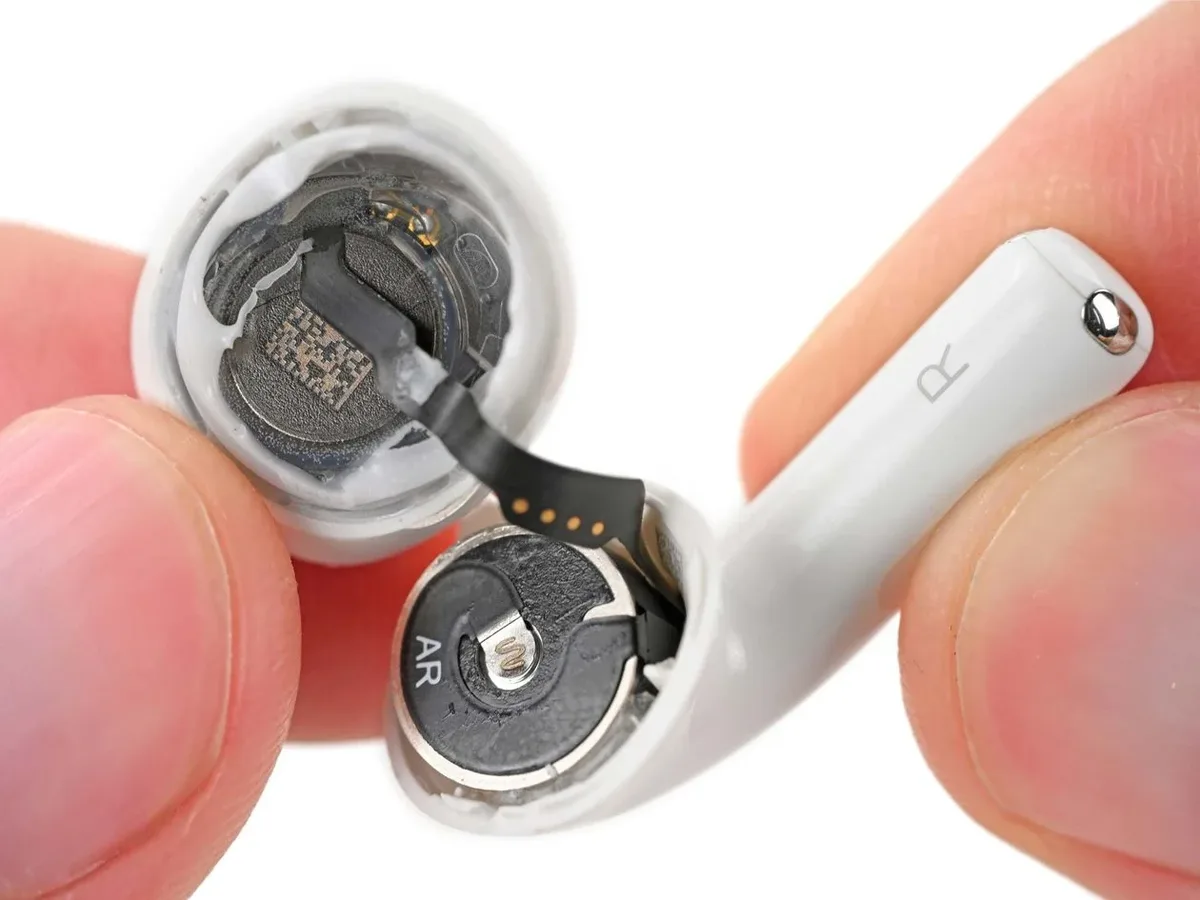 Baterias removíveis elevam avaliação dos AirPods 5 pela iFixit