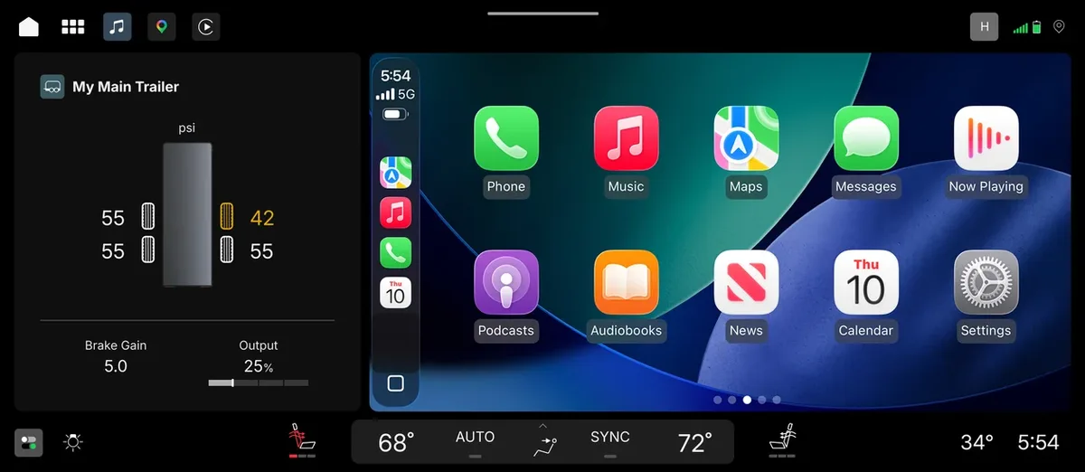 Nova central da GM combina CarPlay e dados do veículo em tela dividida