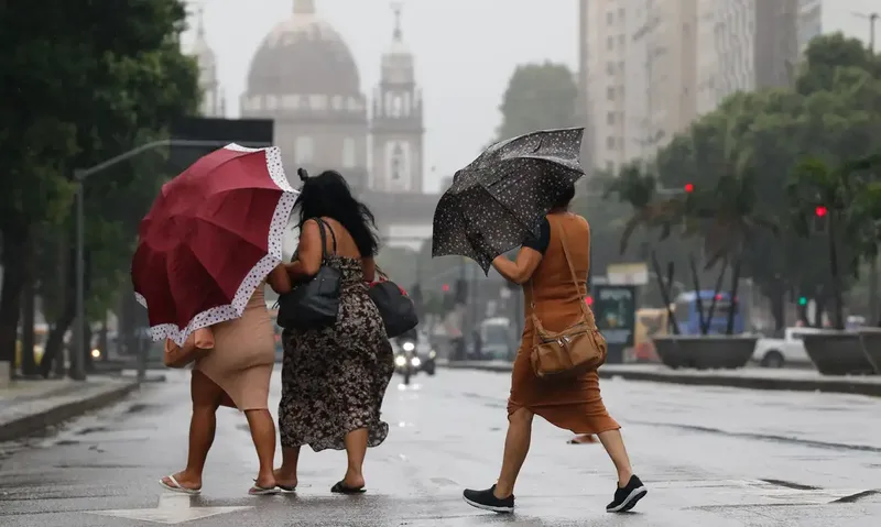 Defesa Civil reforça prevenção para chuvas intensas durante eleições