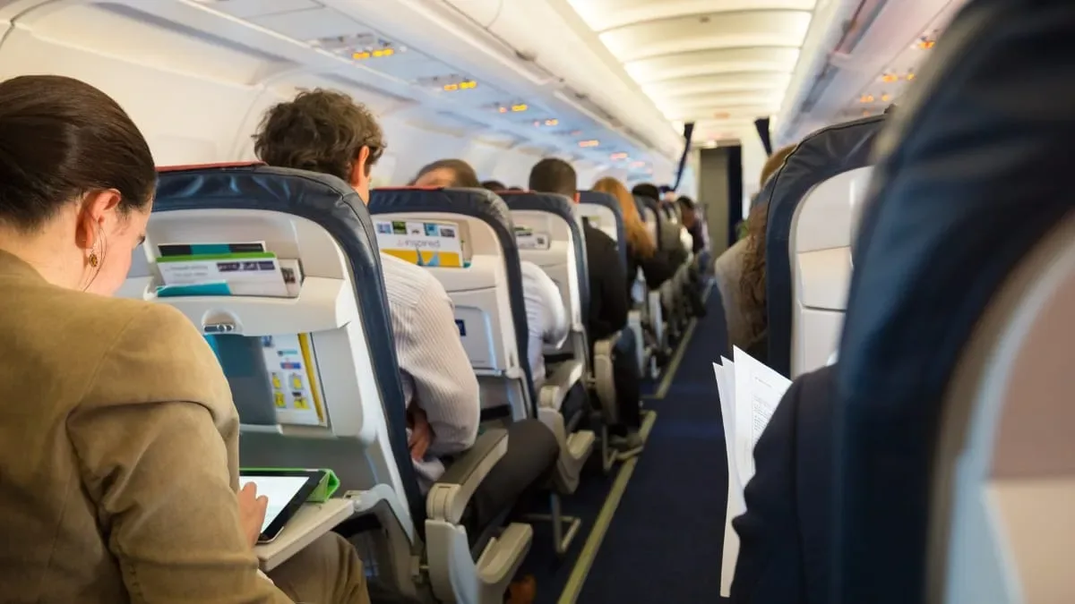 Suspensão de até 12 meses passa a valer para passageiros indisciplinados