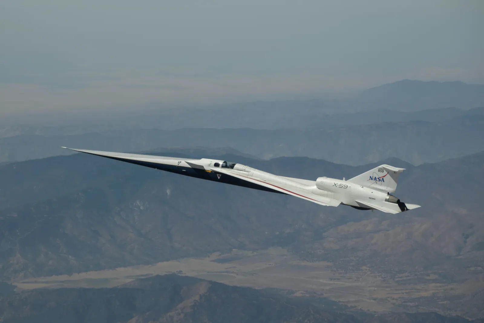 X-59 completa 25º voo e inicia preparação para testes do estrondo sônico