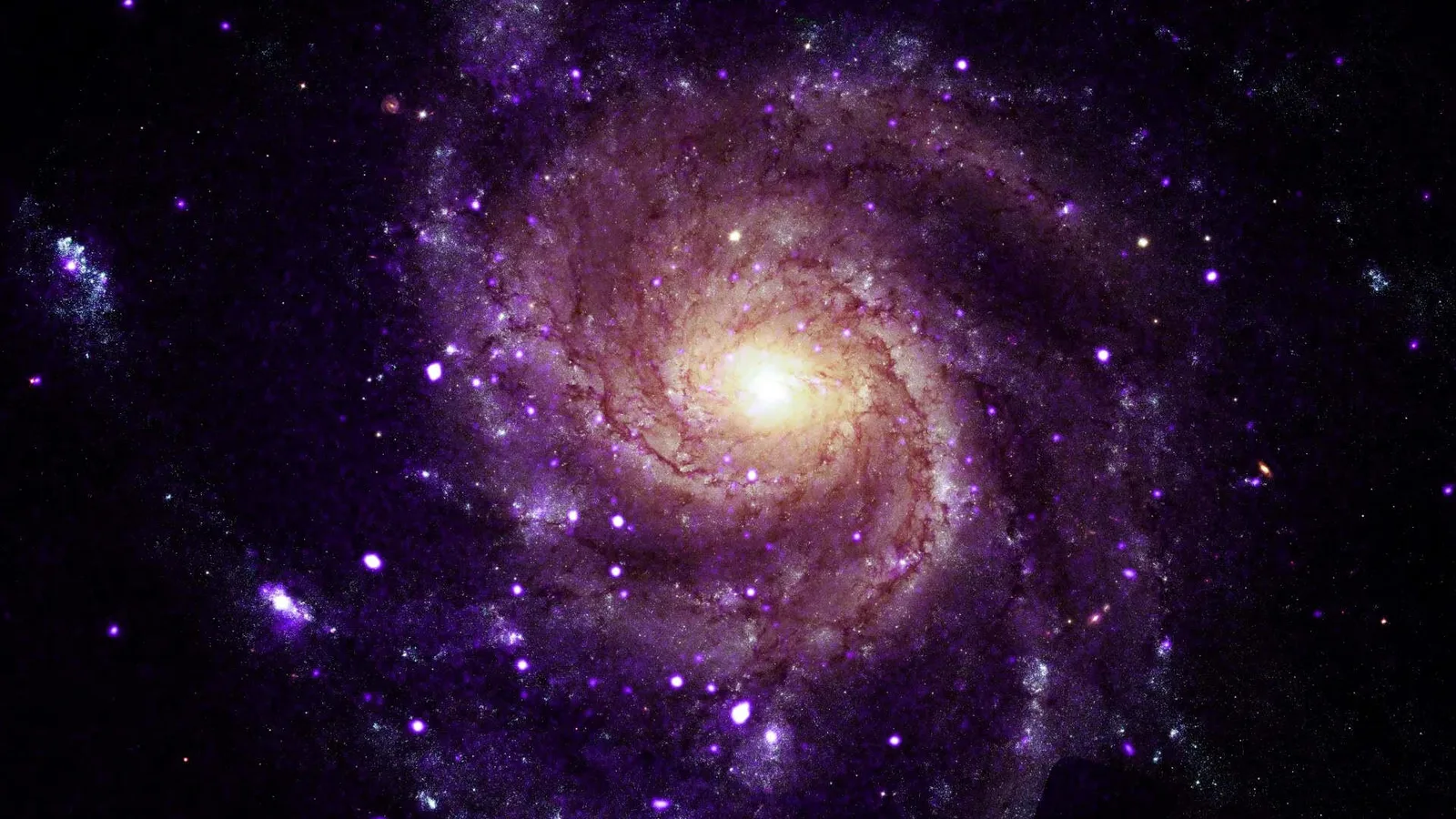 Dados antigos do Chandra revelam 145 possíveis objetos cósmicos