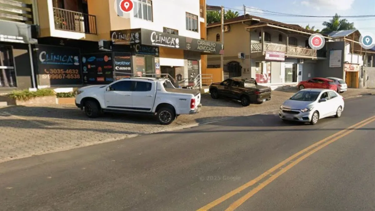 Homem de 60 anos morre após ser achado ao lado de bicicleta em Blumenau