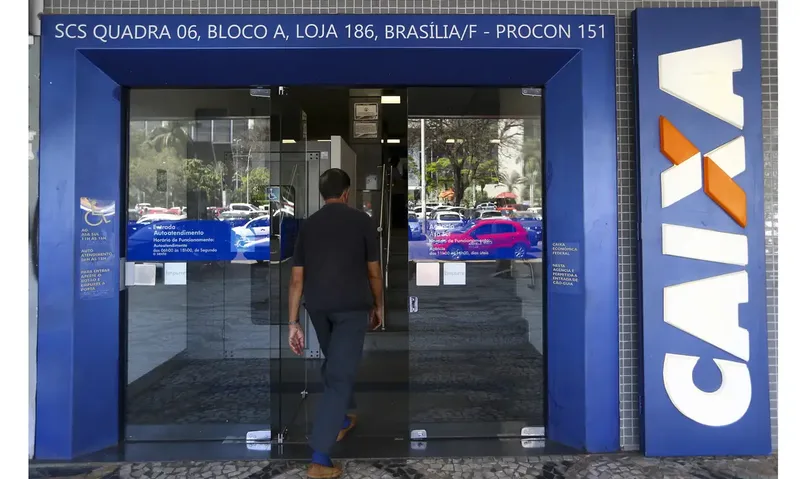 Caixa tem greve nacional, e Banco do Brasil paralisa parte das atividades