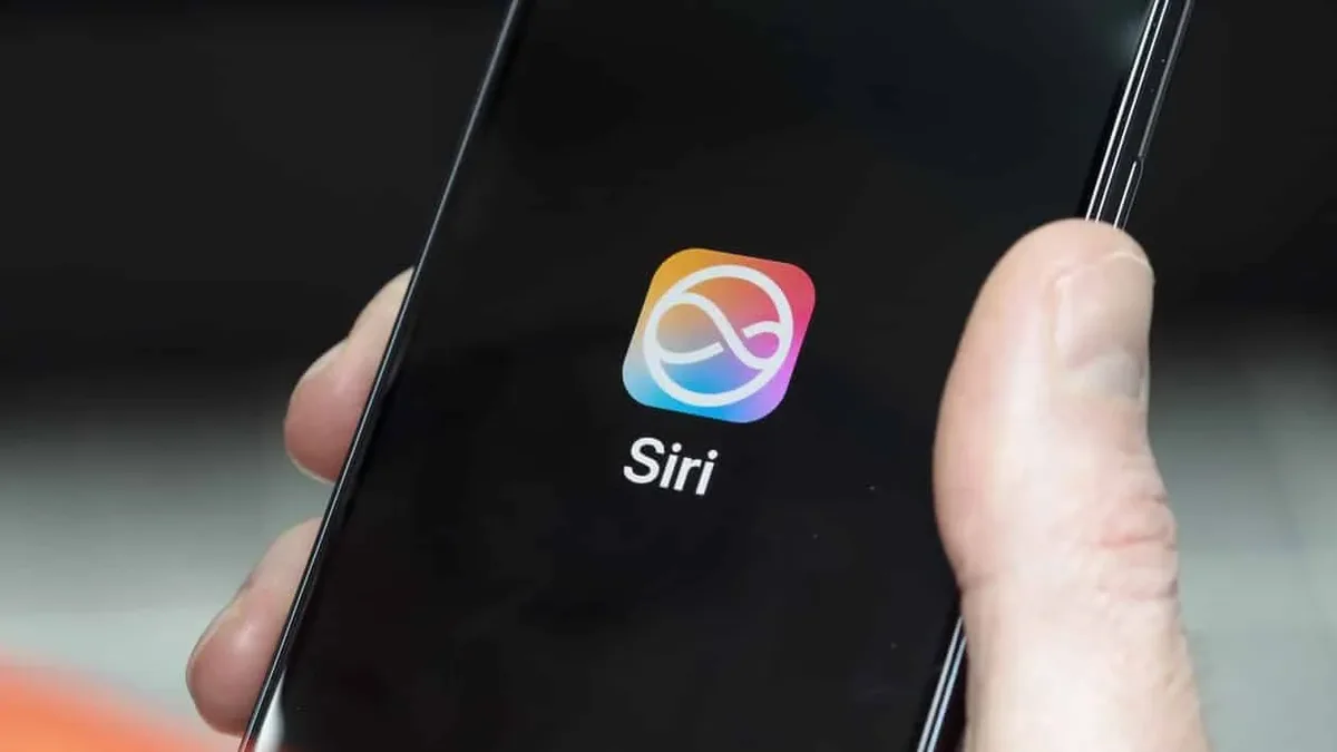 Siri passa a executar tarefas externas após anos limitada a comandos básicos