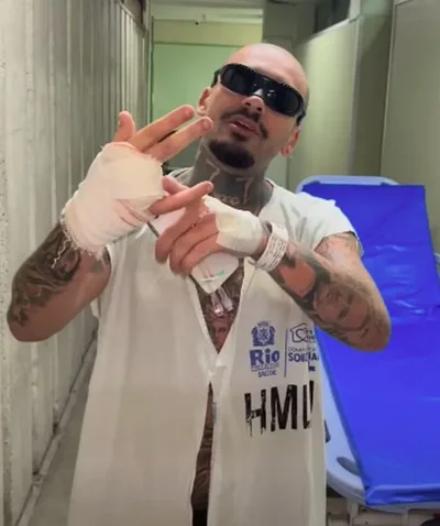 Acidente durante live termina com amputação de dedo de streamer no Rio