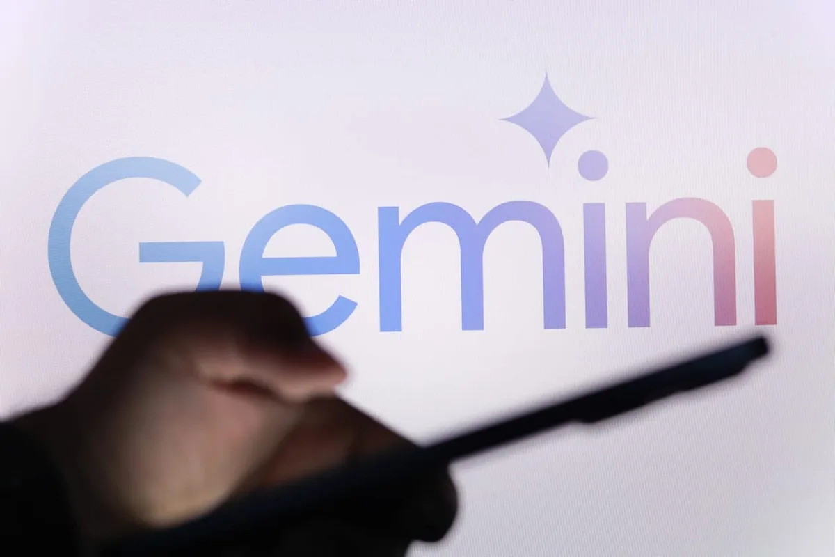 Como enviar documentos para uma conversa no Google Gemini